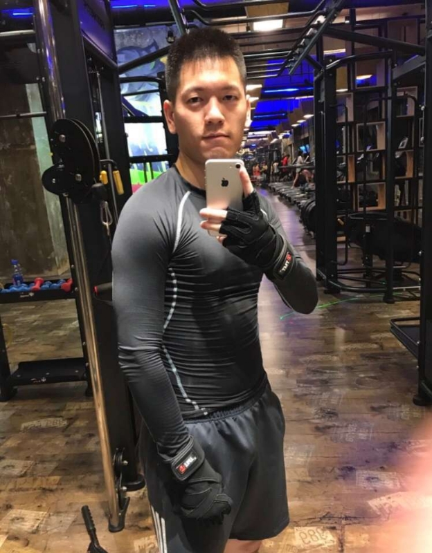 共赴此生的第一张照片--广东交友中心