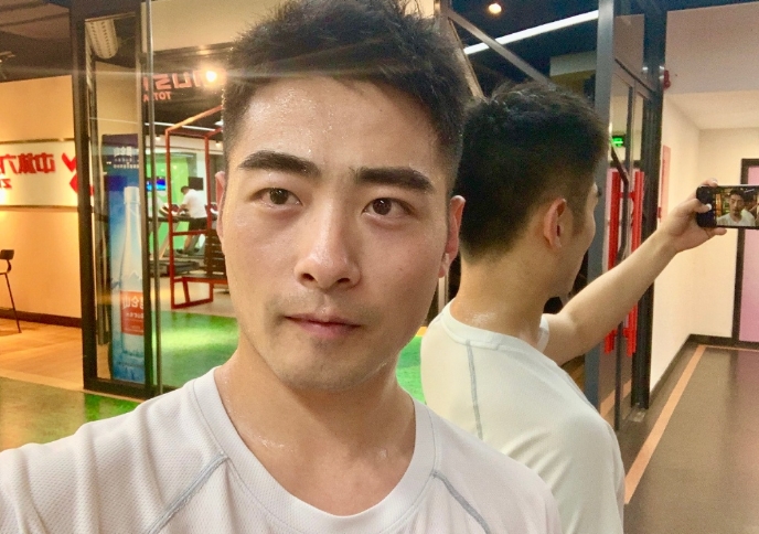 迁就的第一张照片--广东交友中心