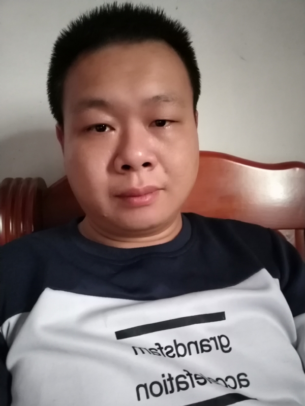 飞的第一张照片--广东交友中心