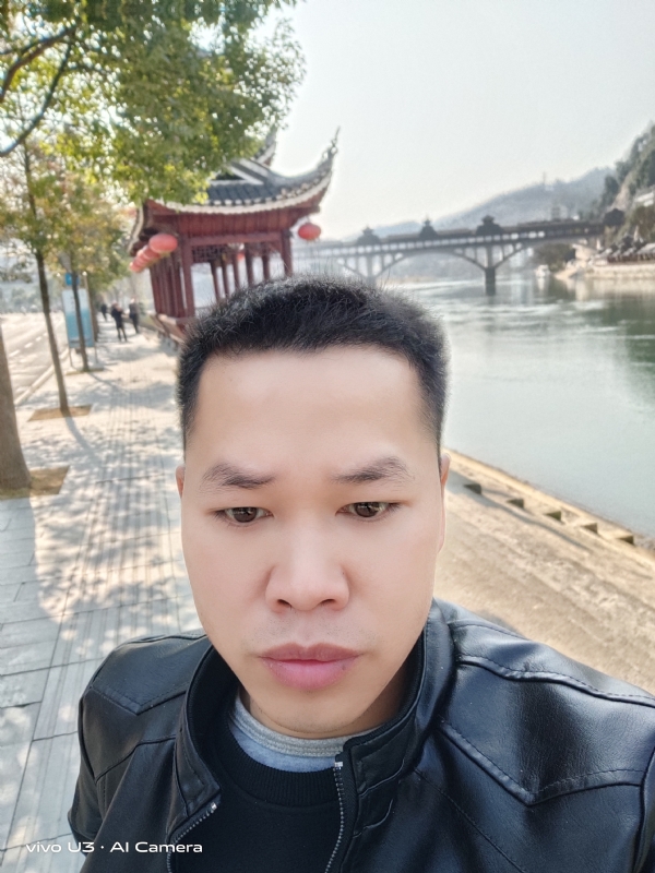 啊锦的第一张照片--广东交友中心