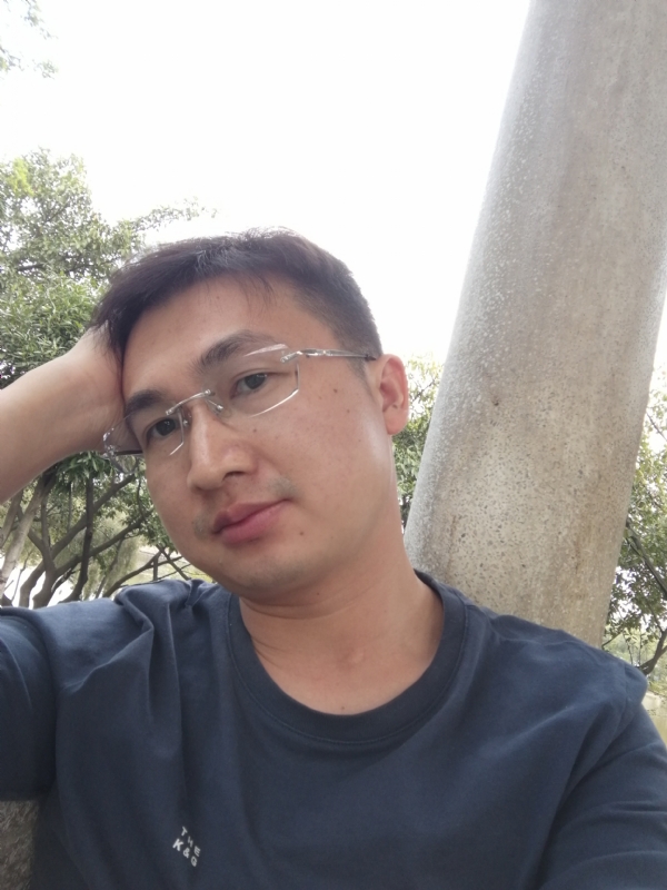 不如随风的第一张照片--广东交友中心