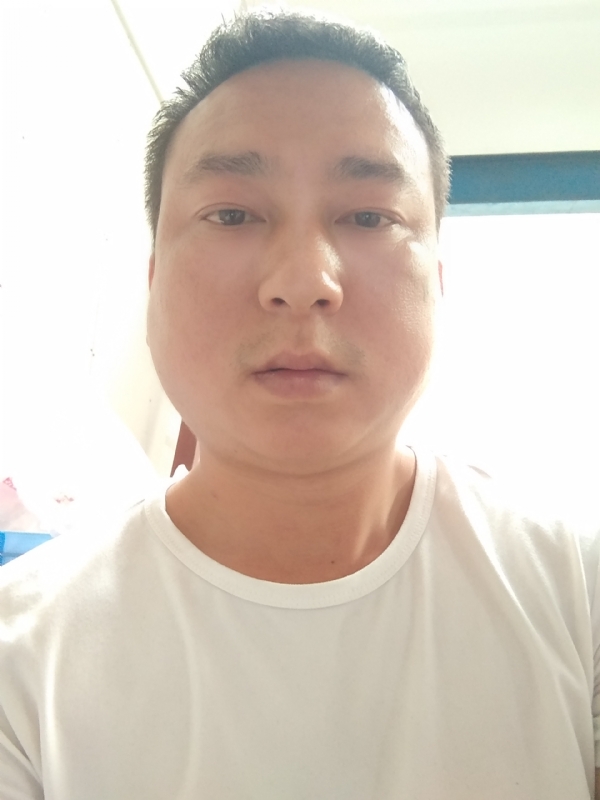 大叔的第一张照片--广东交友中心