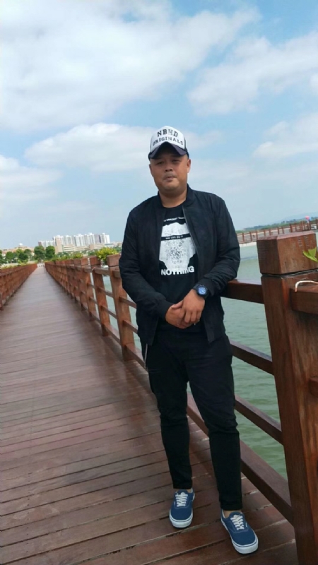 人生如戏的第二张照片--广东交友中心