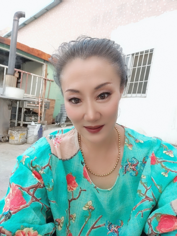 燕子的第三张照片--广东交友中心