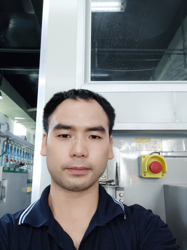 黄伟的第一张照片--广东交友中心