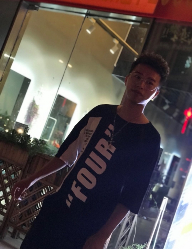 寻找的第一张照片--广东交友中心