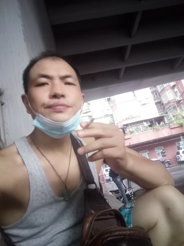 H21的第二张照片--广东交友中心