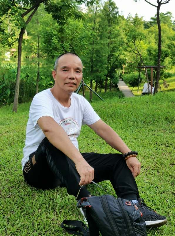 稳重大方的第二张照片--广东交友中心