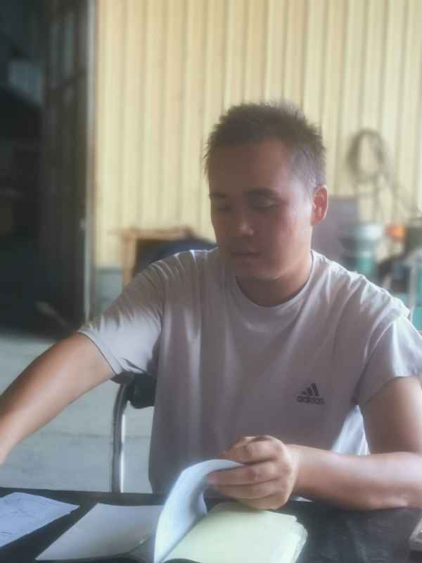 荒原的第一张照片--广东交友中心