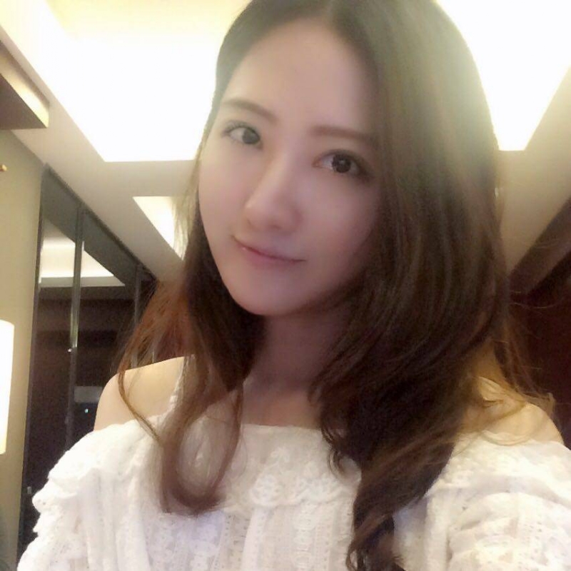 邓思帆的第一张照片--广东交友中心