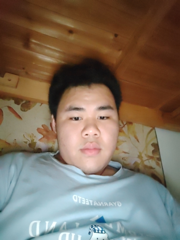 星河的第一张照片--广东交友中心