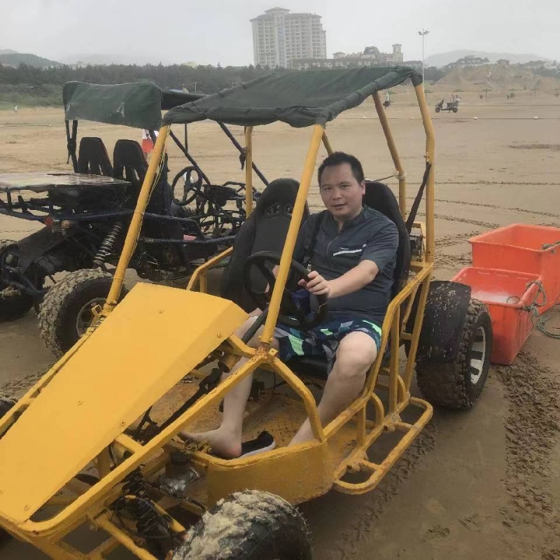 向前的第一张照片--广东交友中心