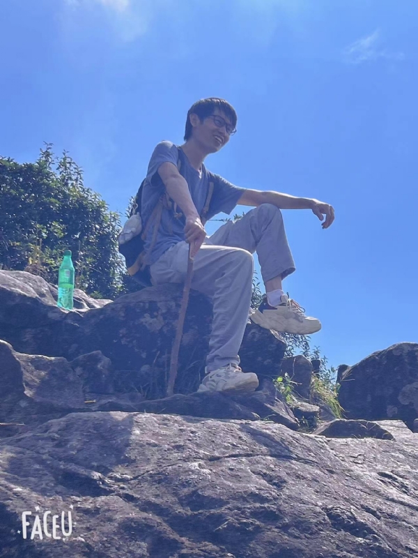 落叶之秋的第一张照片--广东交友中心