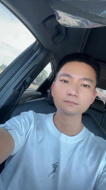 小江的第六张照片--广东交友中心