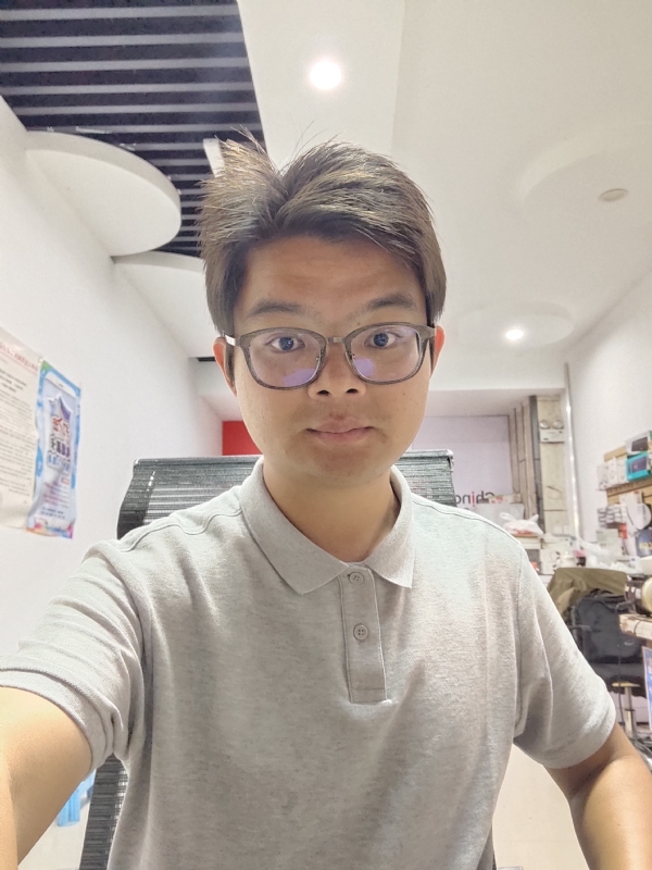 华兴通讯的第一张照片--广东交友中心