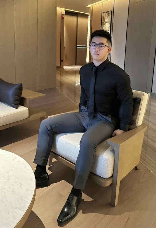 李寒外改英文可家的第一张照片--广东交友中心
