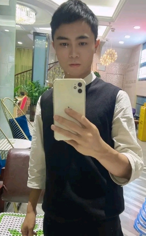 小叶的第一张照片--广东交友中心