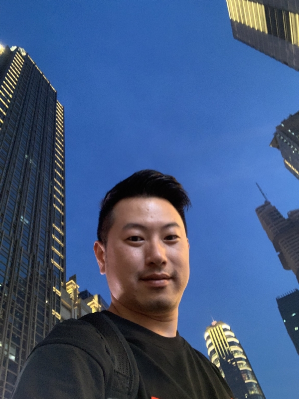 不忘初心的第一张照片--广东交友中心